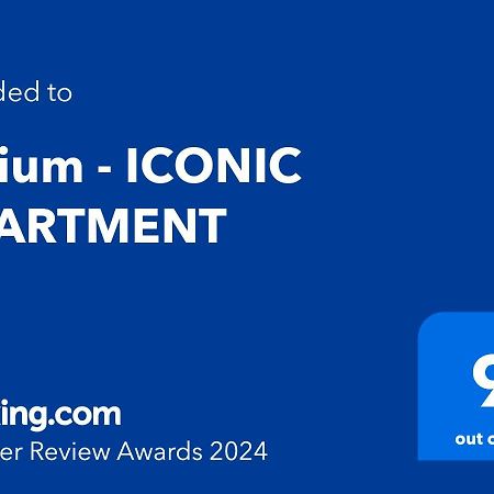 Atrium - Iconic Apartment 斯里贾亚瓦德纳普拉科特 外观 照片