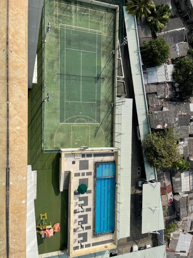 Atrium - Iconic Apartment 斯里贾亚瓦德纳普拉科特 外观 照片