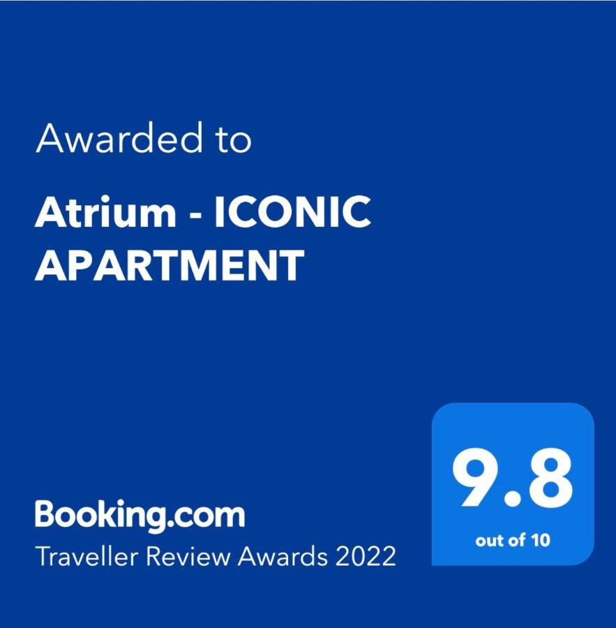 Atrium - Iconic Apartment 斯里贾亚瓦德纳普拉科特 外观 照片